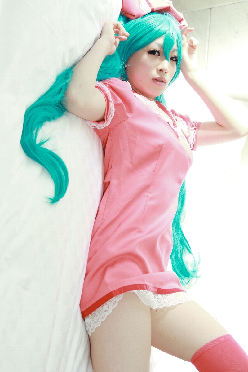 [Cosplay] Vocaloid Sexy Nurse Hatsune Miku